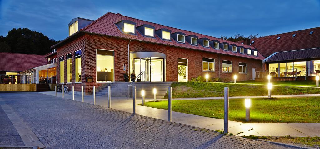 Severin Kursuscenter Og Konferencehotel Middelfart Exterior foto